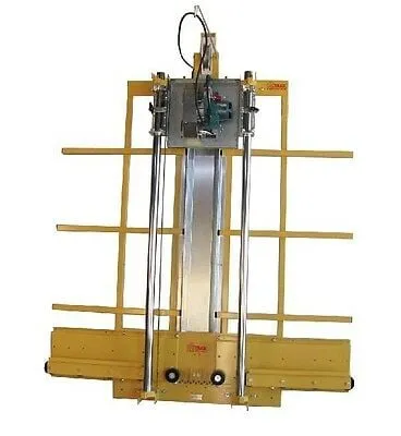 Small Vertical Panel Saw